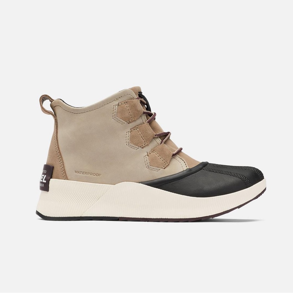 OUT N ABOUT™ III Classic Women's Waterproof Boot